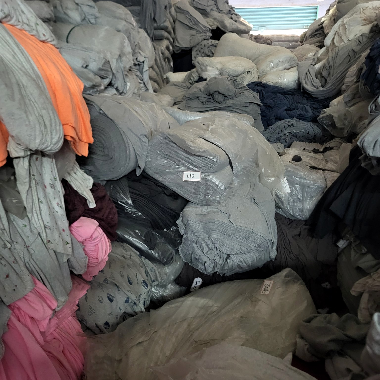 Export surplus fabric rolls